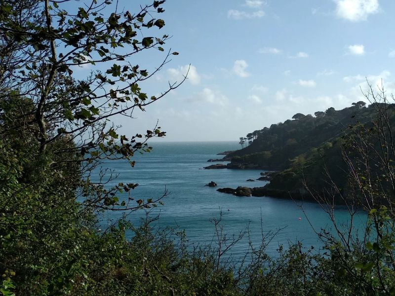 croisiere voilier avec skipper iles anglo-Normandes Guernesey Fermain Bay